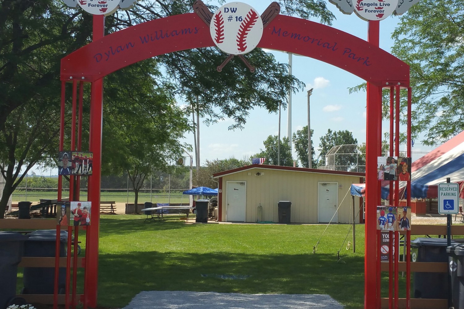 Custom archway sign fabricated by HydroJet Signs & Fabricating in Union City, Indiana