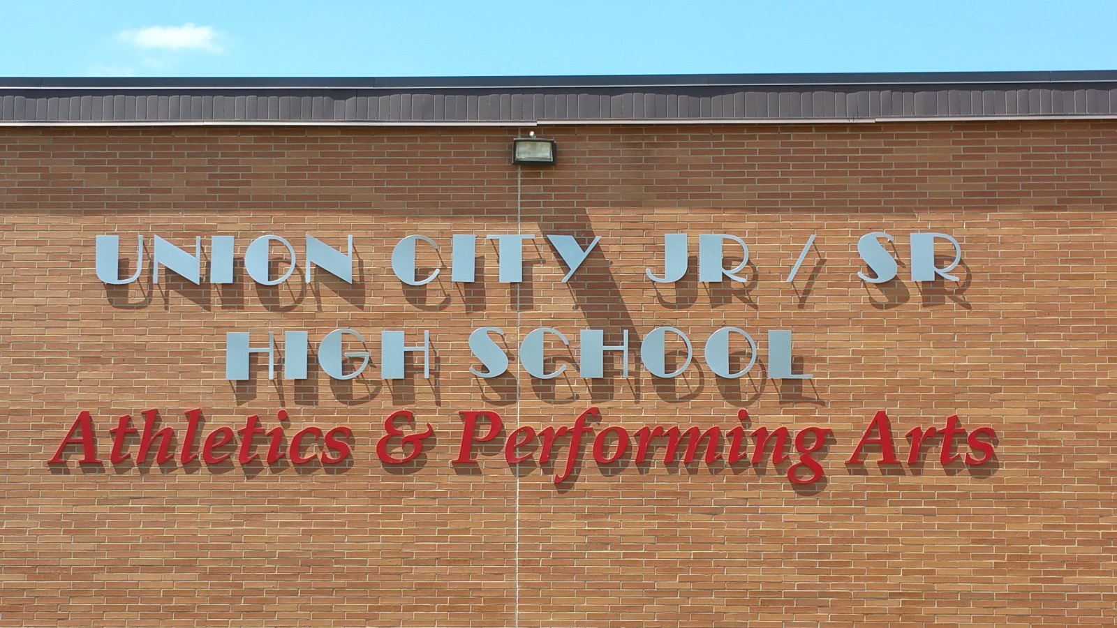 Dimensional letter signage fabricated by HydroJet Signs & Fabricating in Union City, Indiana